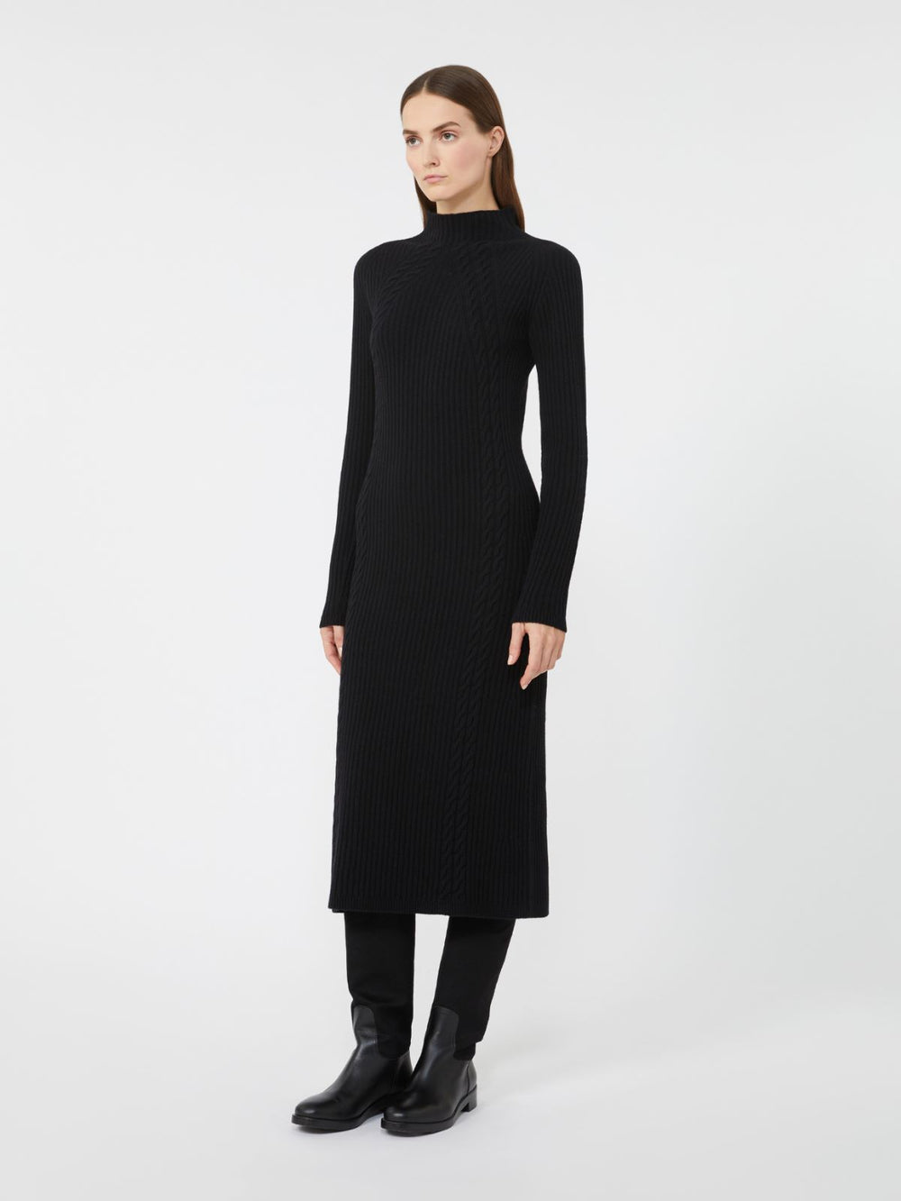 Wool and cashmere slim-fit dress - Black