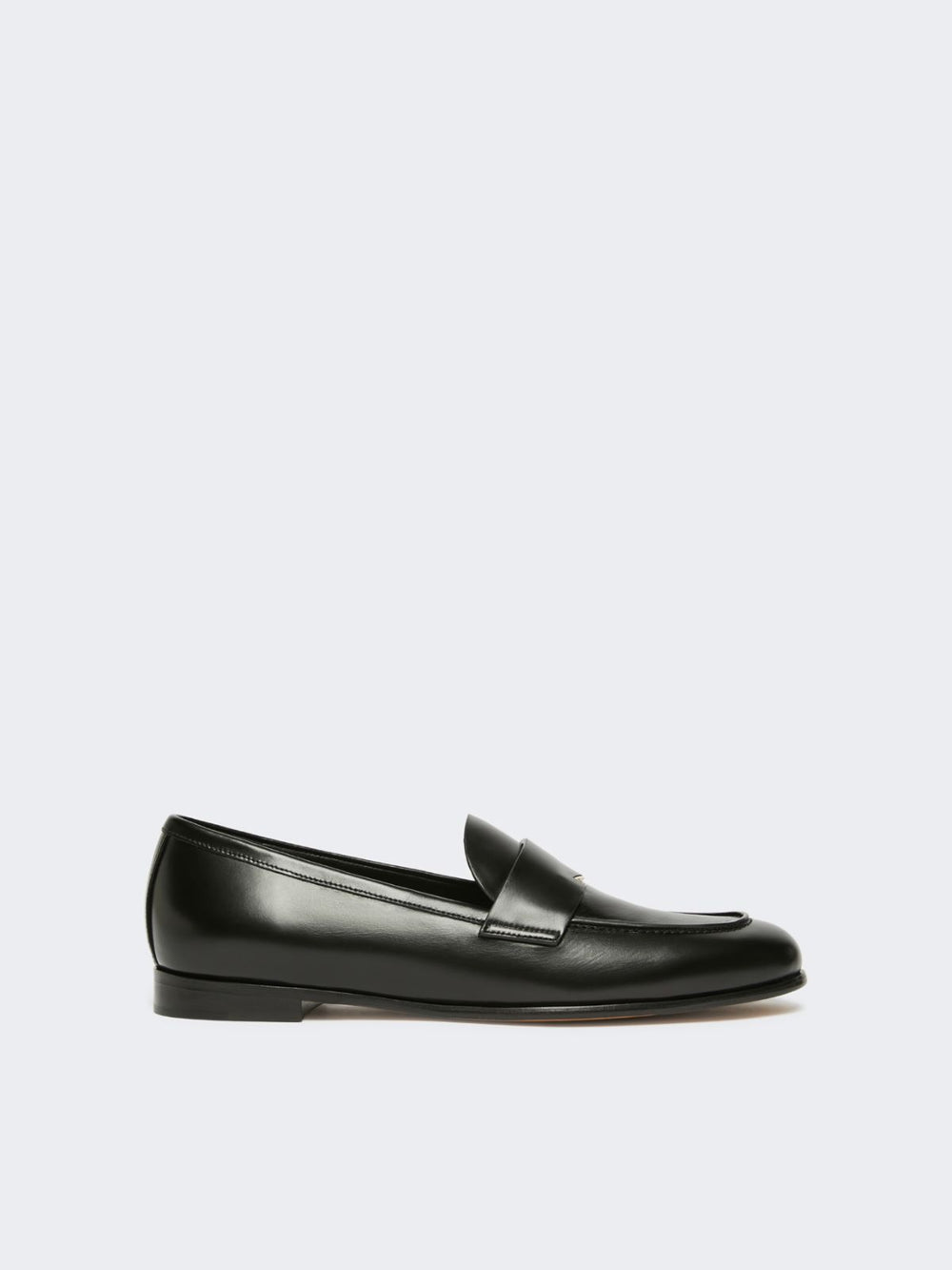 Semi-glossy leather moccasins - Black