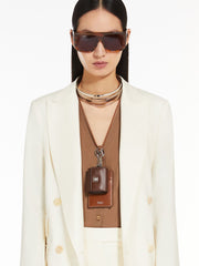 Leather badge holder - Amber brown