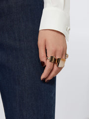 Square ring with logo - Gold