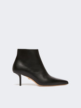 Zip-up leather ankle boots - Black
