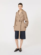 Short double-breasted trench coat in water-repellent cotton twill - Camel