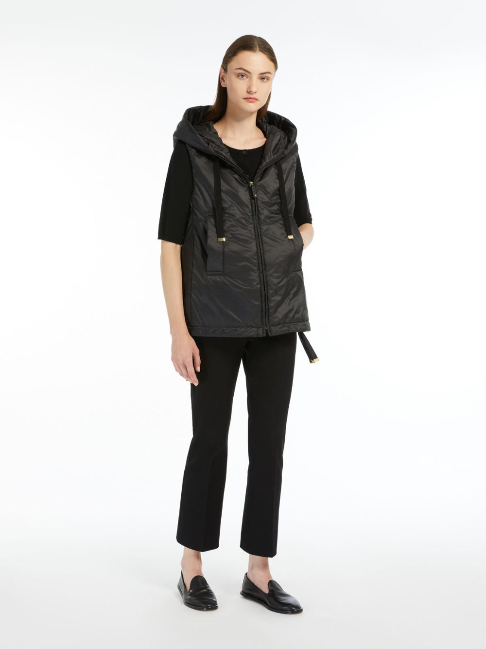 Padded water-repellent hooded gilet - Black