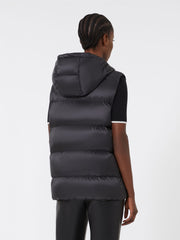 Padded gilet in water-repellent technical fabric - Black