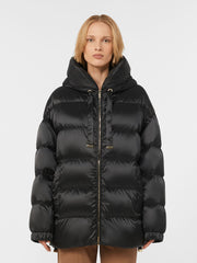 Down jacket in water-repellent taffeta - Black