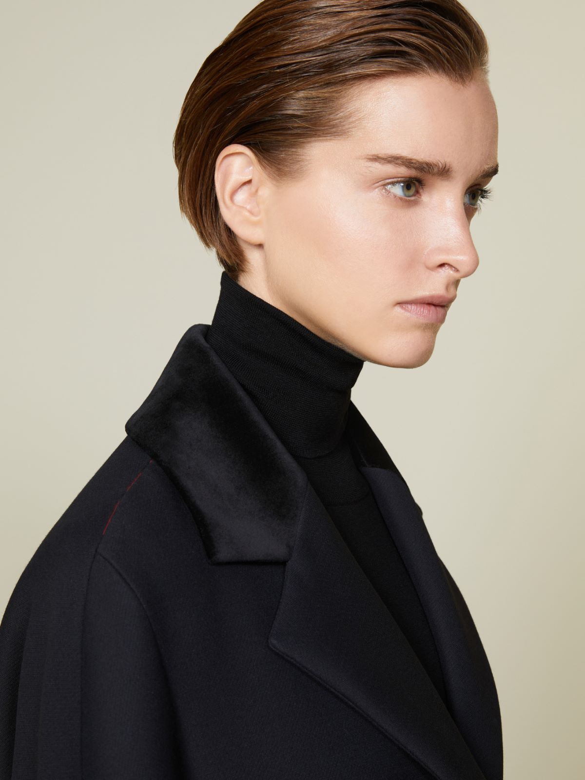 Masculine wool and silk coat - Black