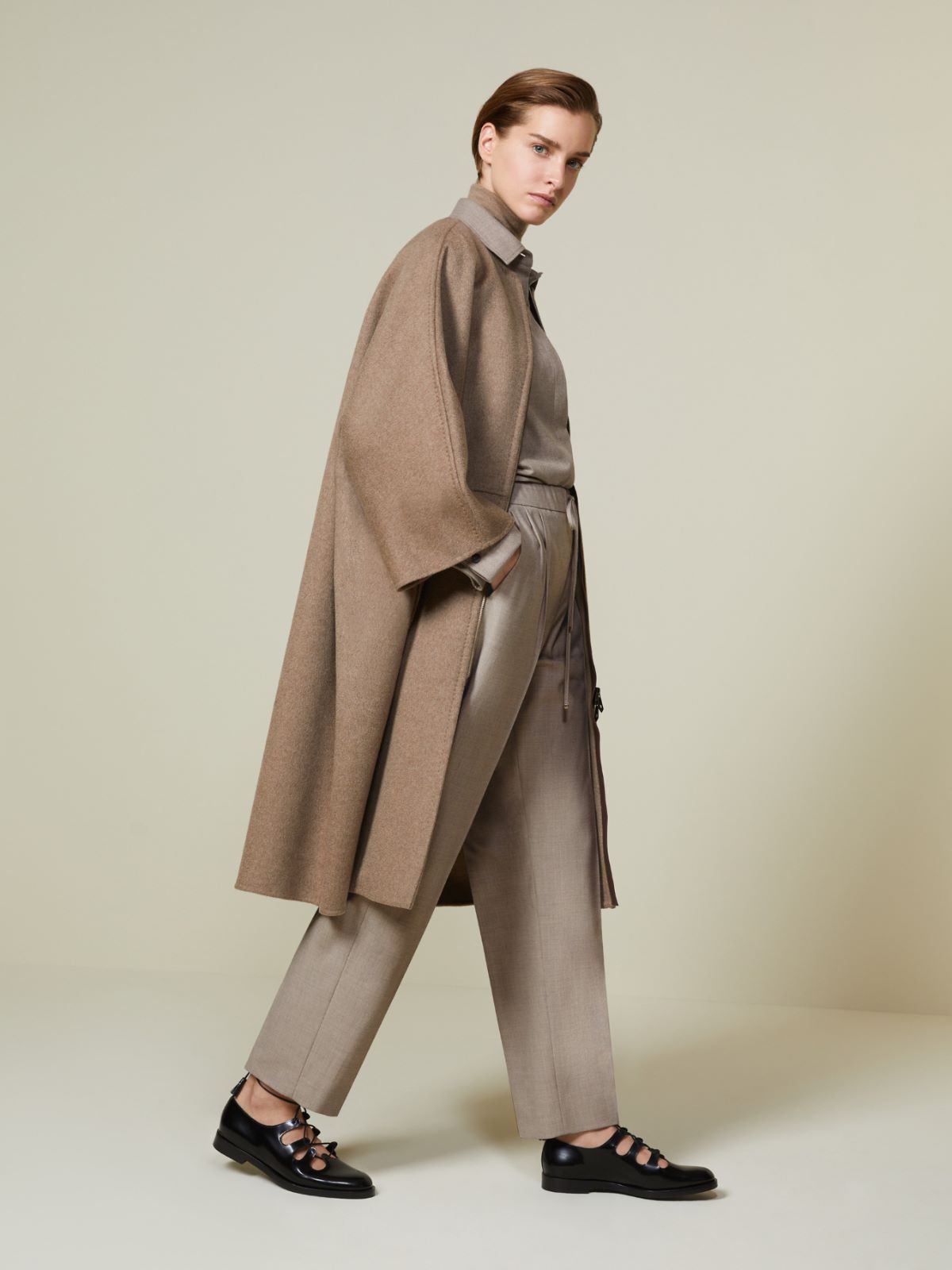 Double cashmere cape coat - Turtledove
