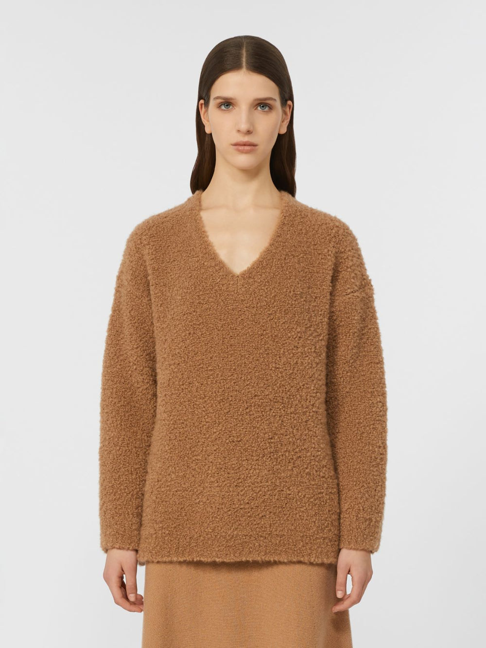 Bouclé silk V-neck camel jumper - Camel
