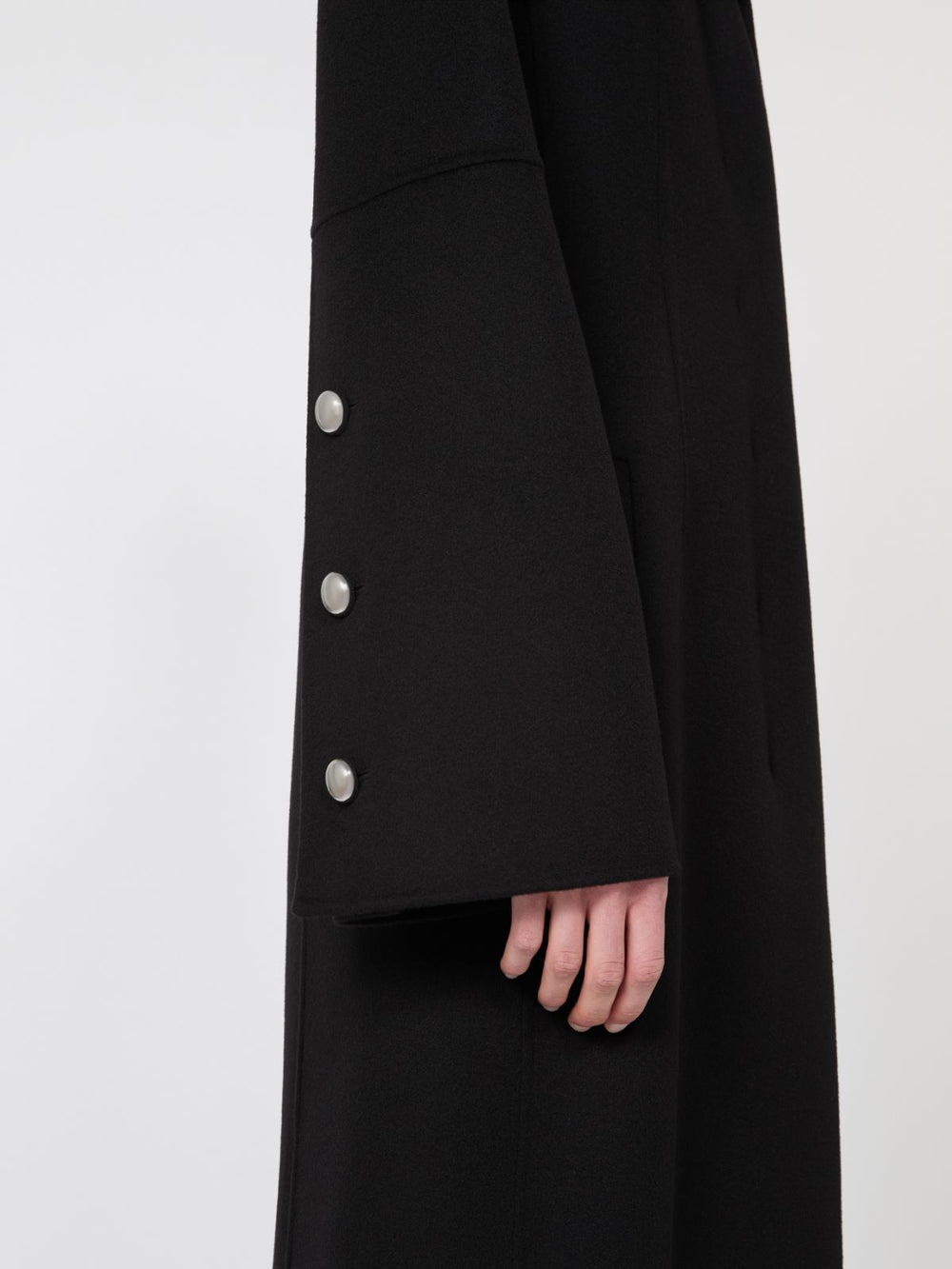 Slim-fit long wool coat - Black