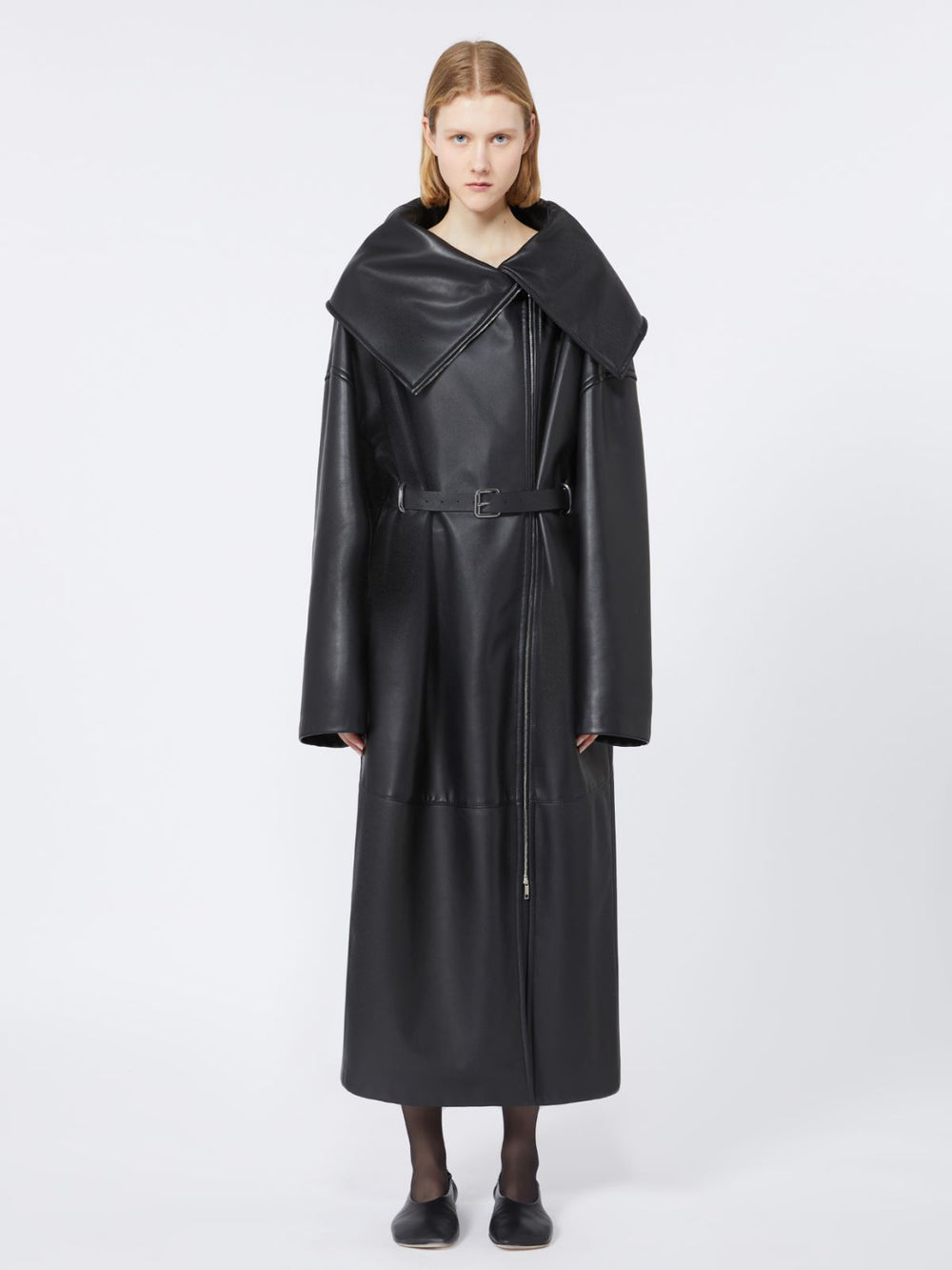 Long leather coat - RUNWAY - Black