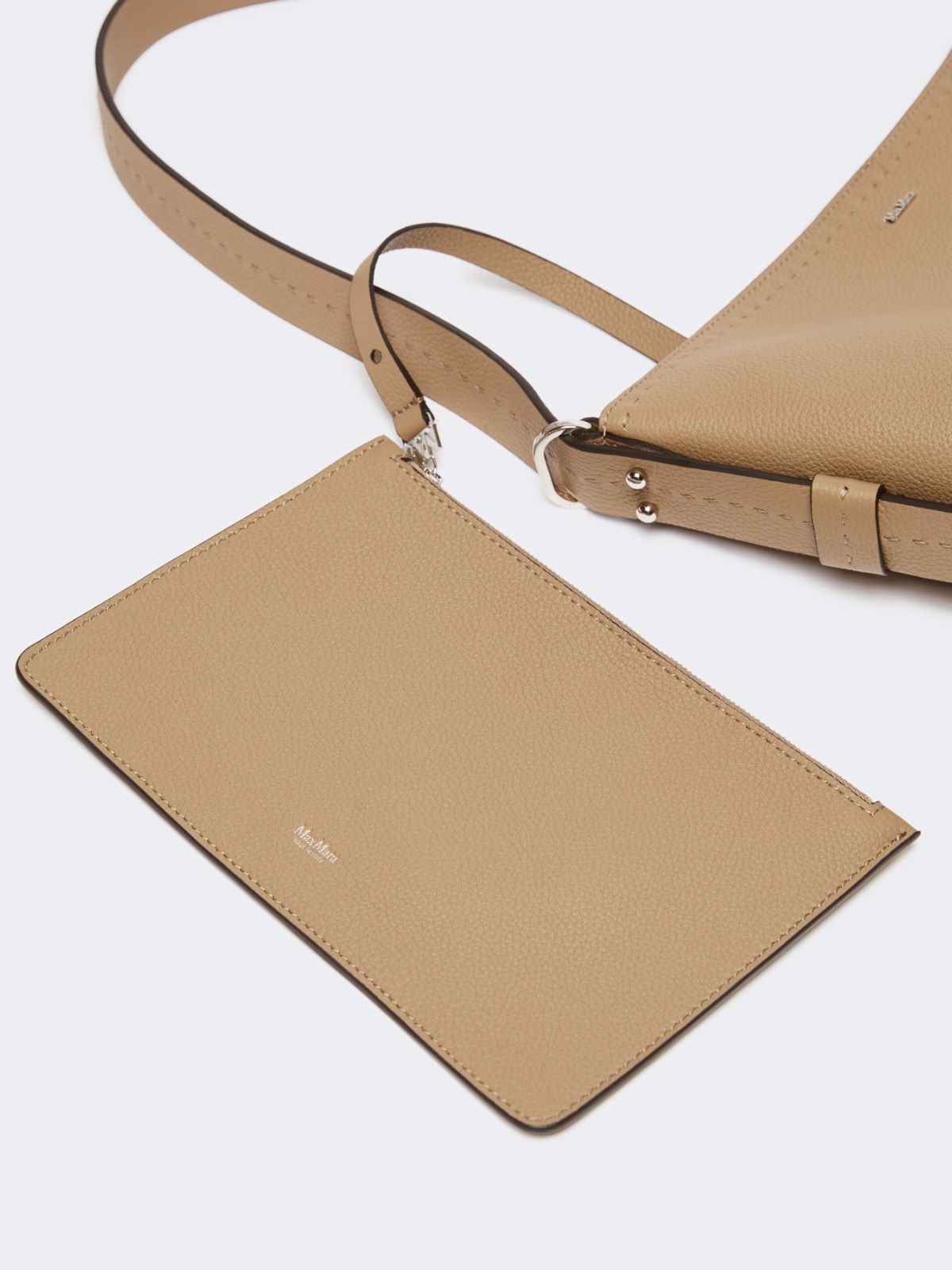 - Medium Archetipo leather bag - Mud