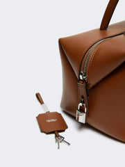Medium natural leather bowler bag - Amber brown