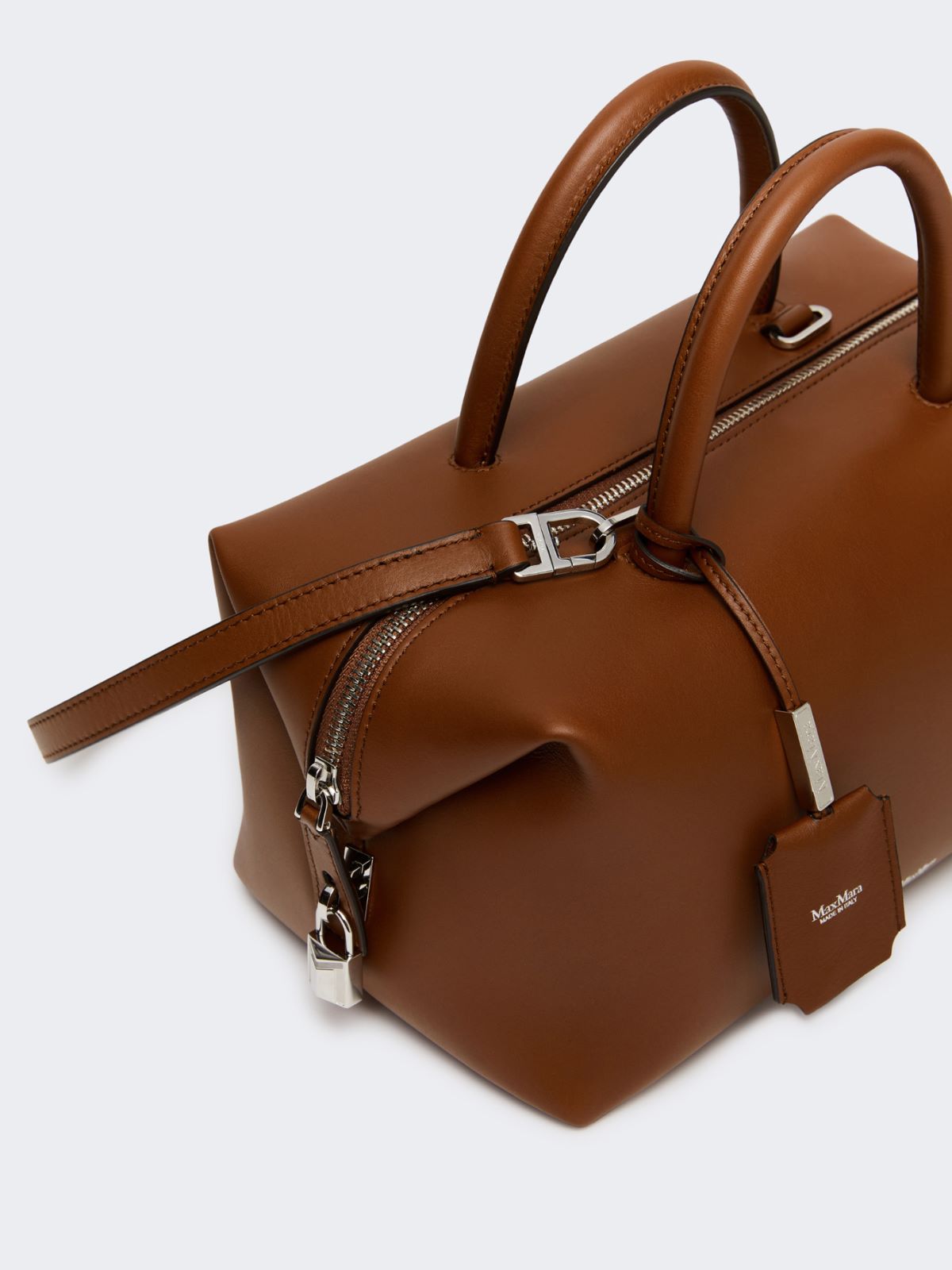 Medium natural leather bowler bag - Amber brown