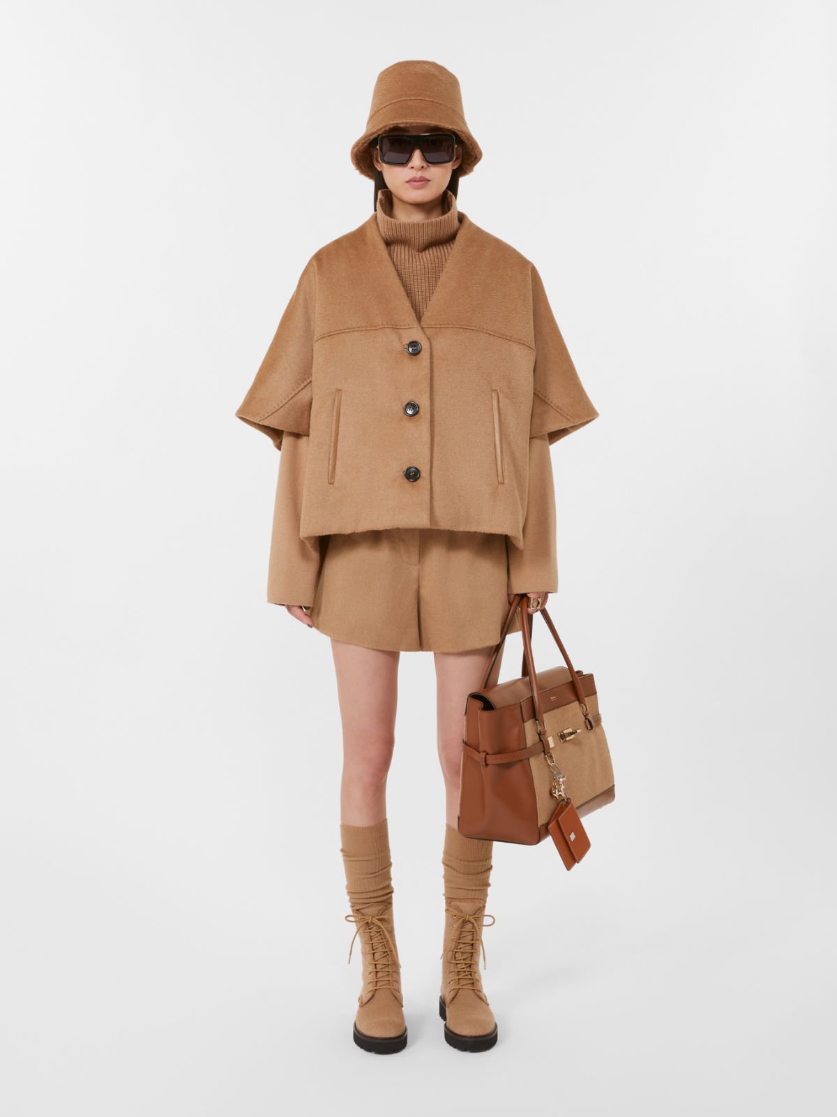 Camel and leather handbag - Camel