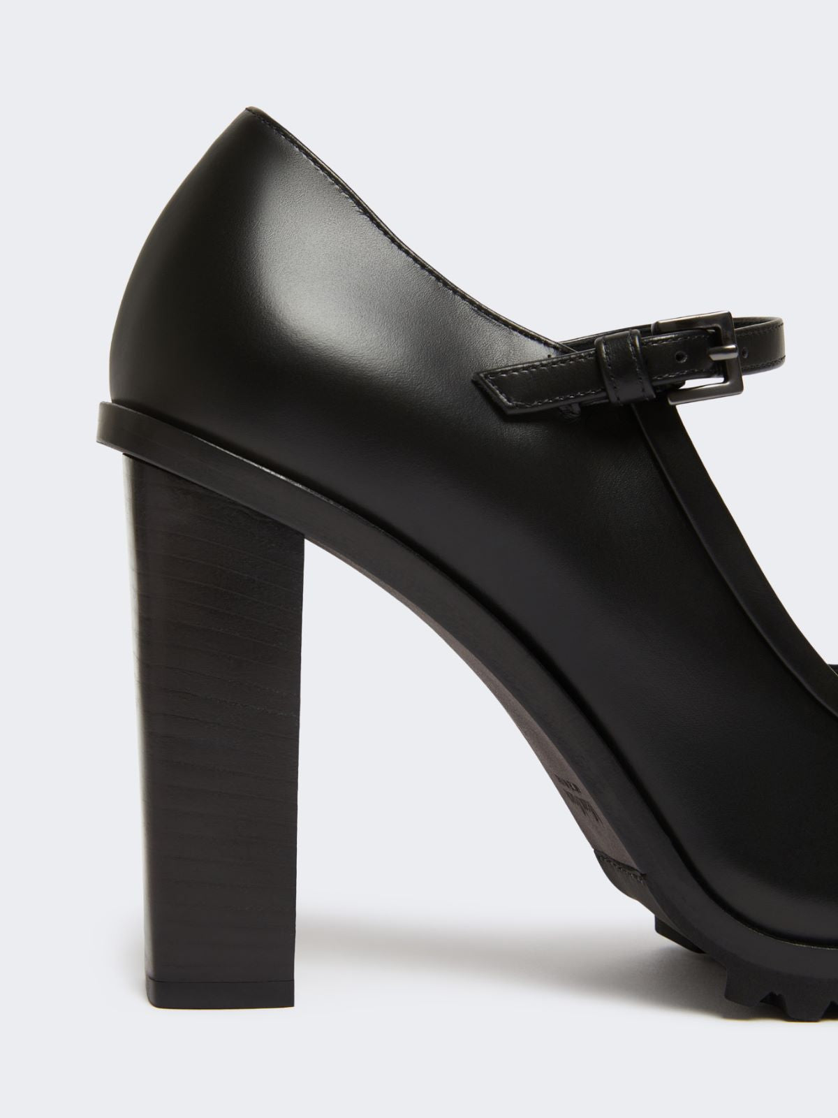 Mary Janes in leather - Black