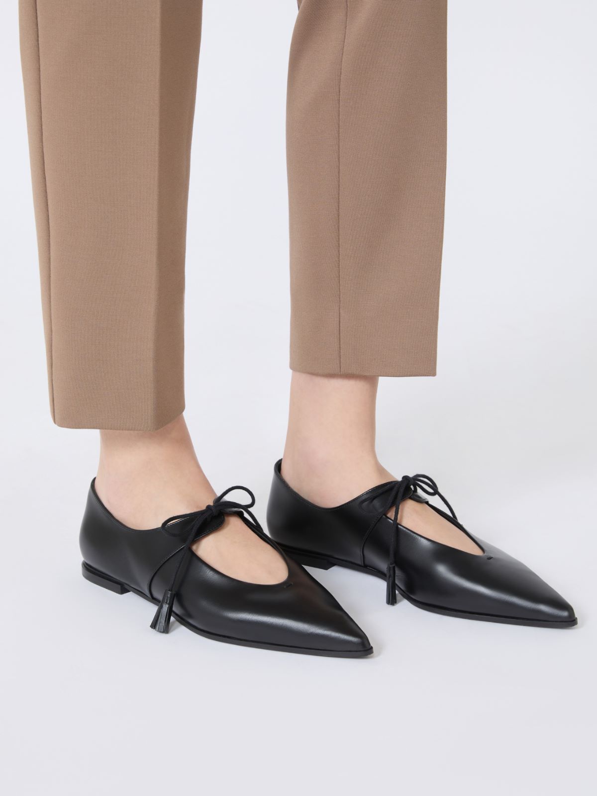 Smooth leather ballet flats - Black