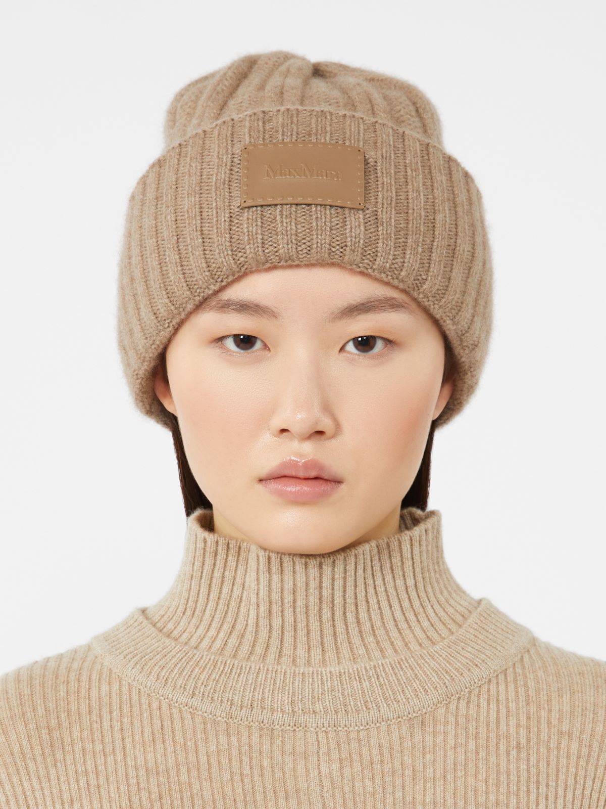Fisherman’s knit cashmere beanie - Beige