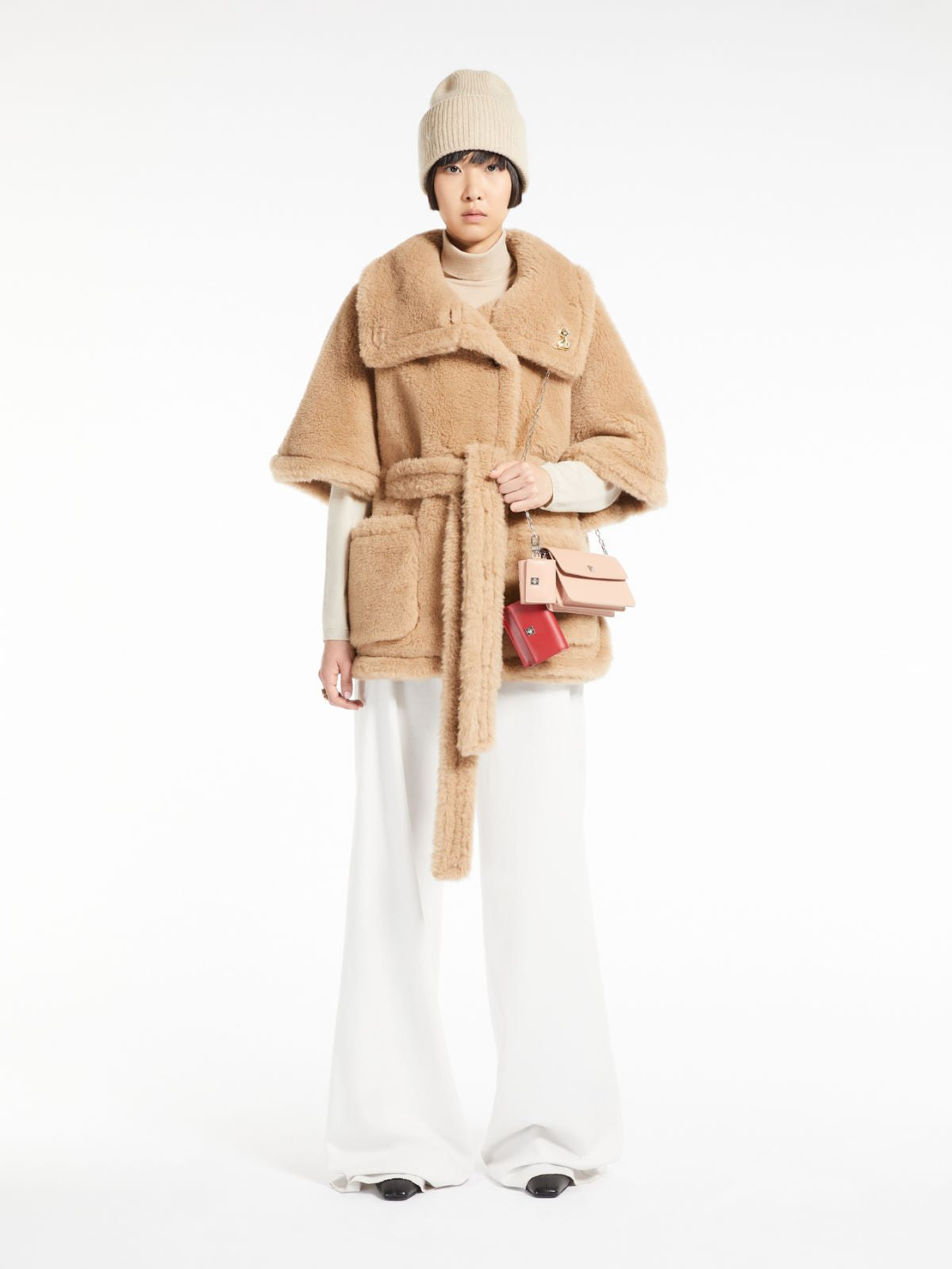 Leather phone pouch - Pink