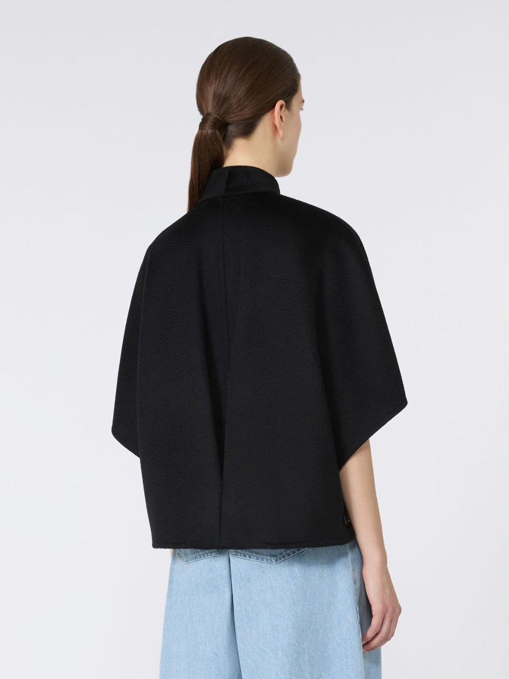 Long cropped cape in cashmere drap - Black