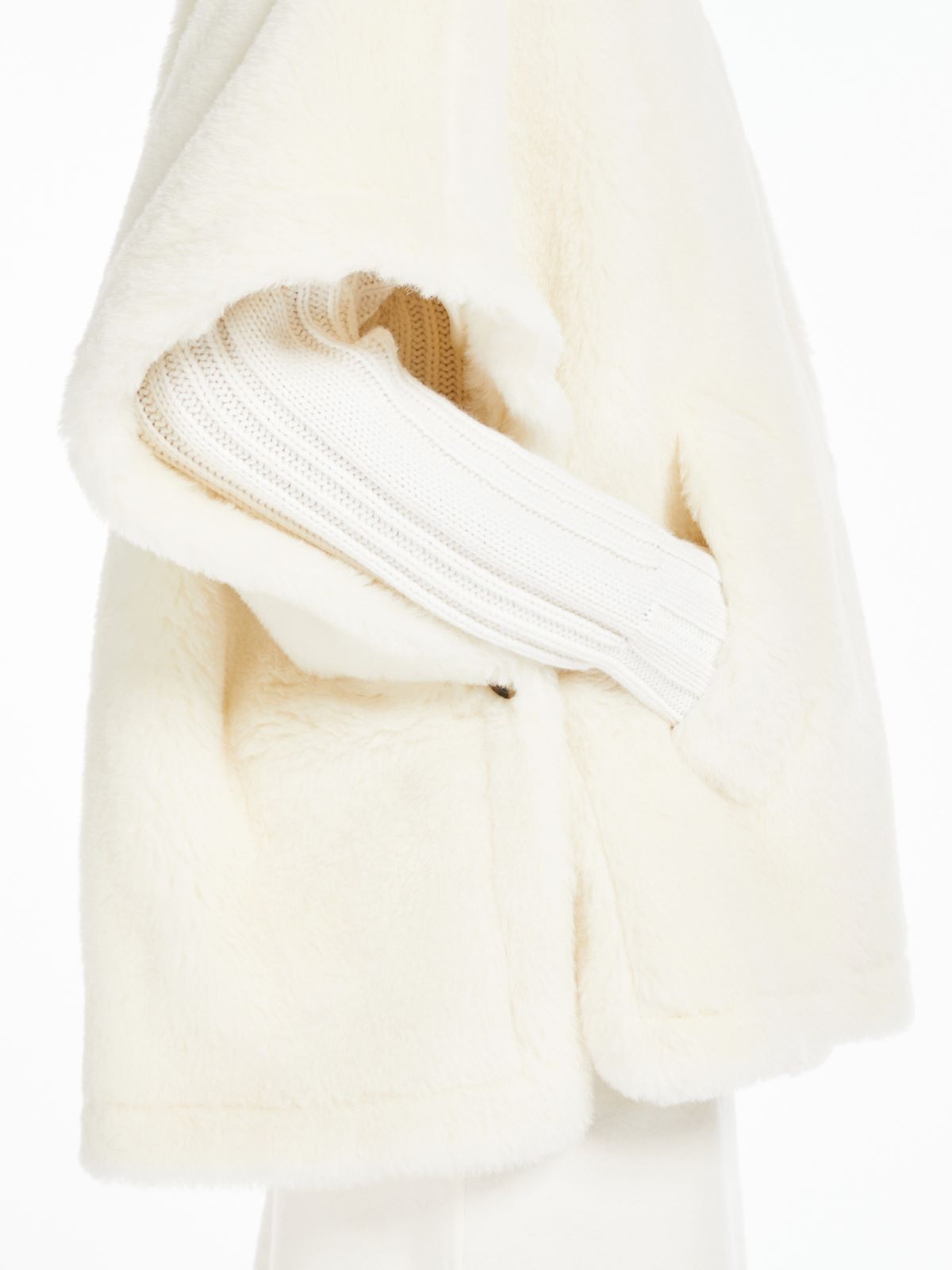 Cape in alpaca and wool Teddy fabric - Optical white