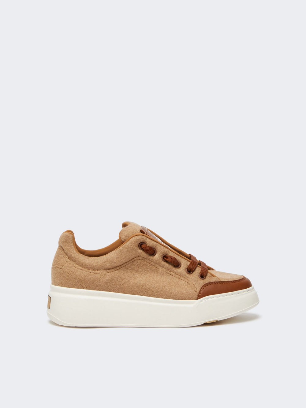 Water-repellent camel sneakers - Camel