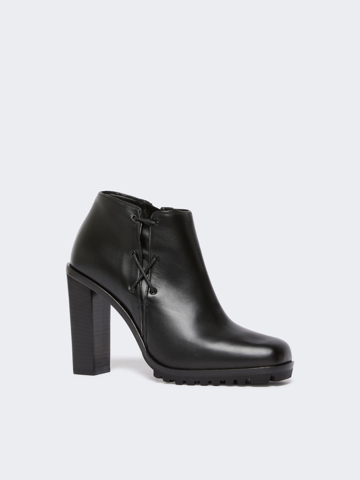 Smooth leather booties - Black