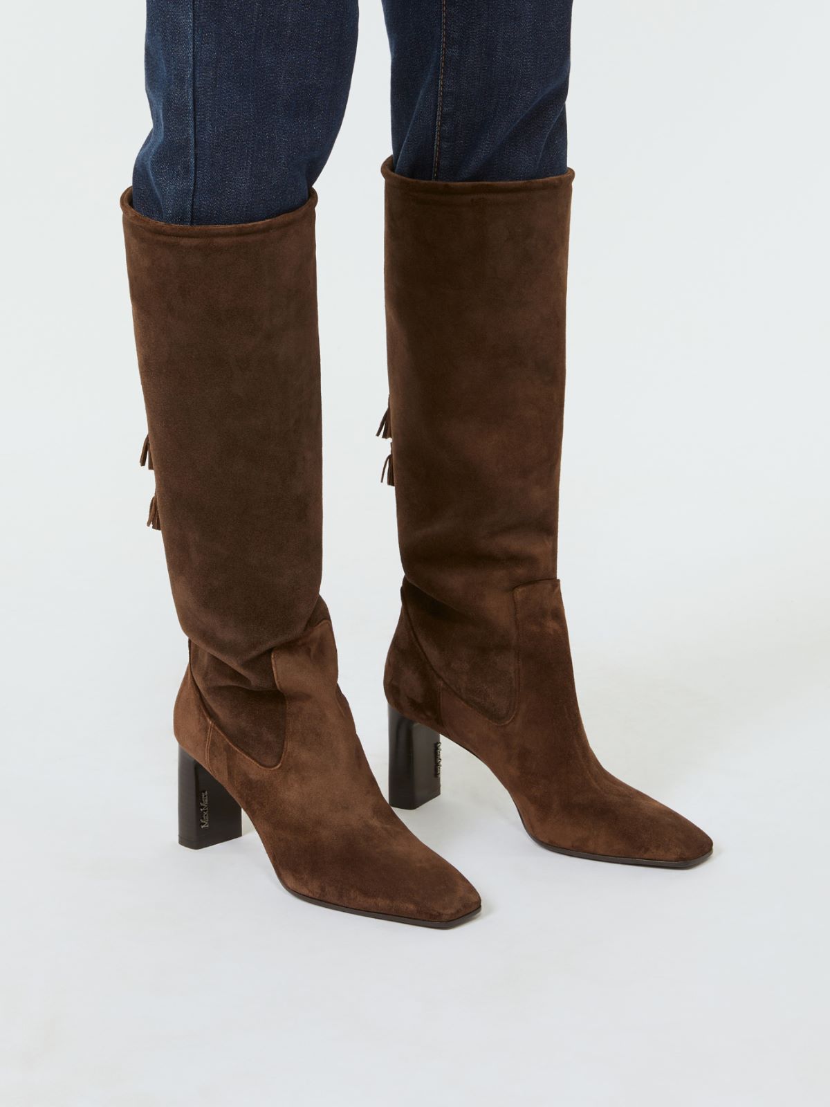 Soft suede boots - Dark brown