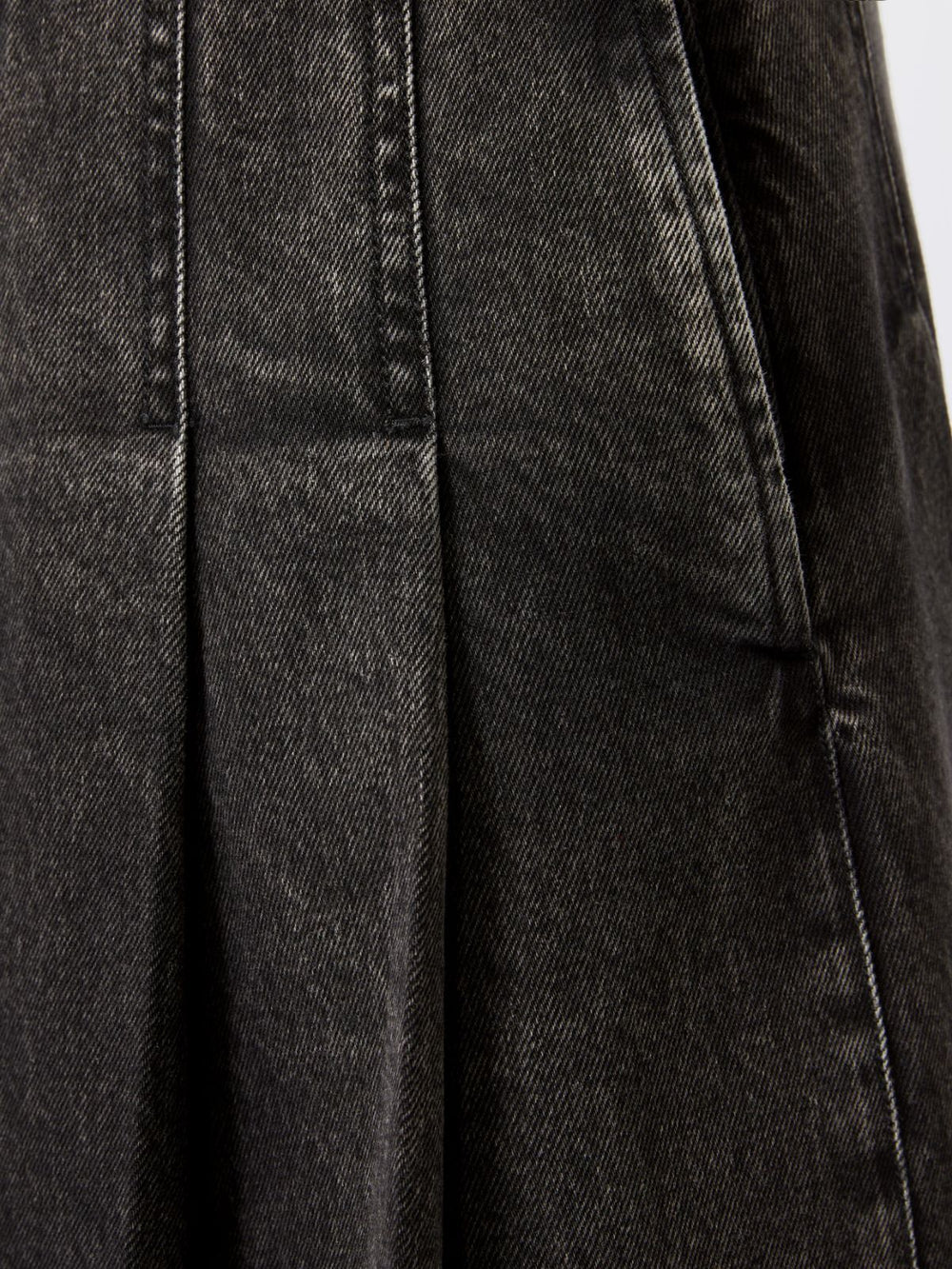 Pleated denim skirt - Black