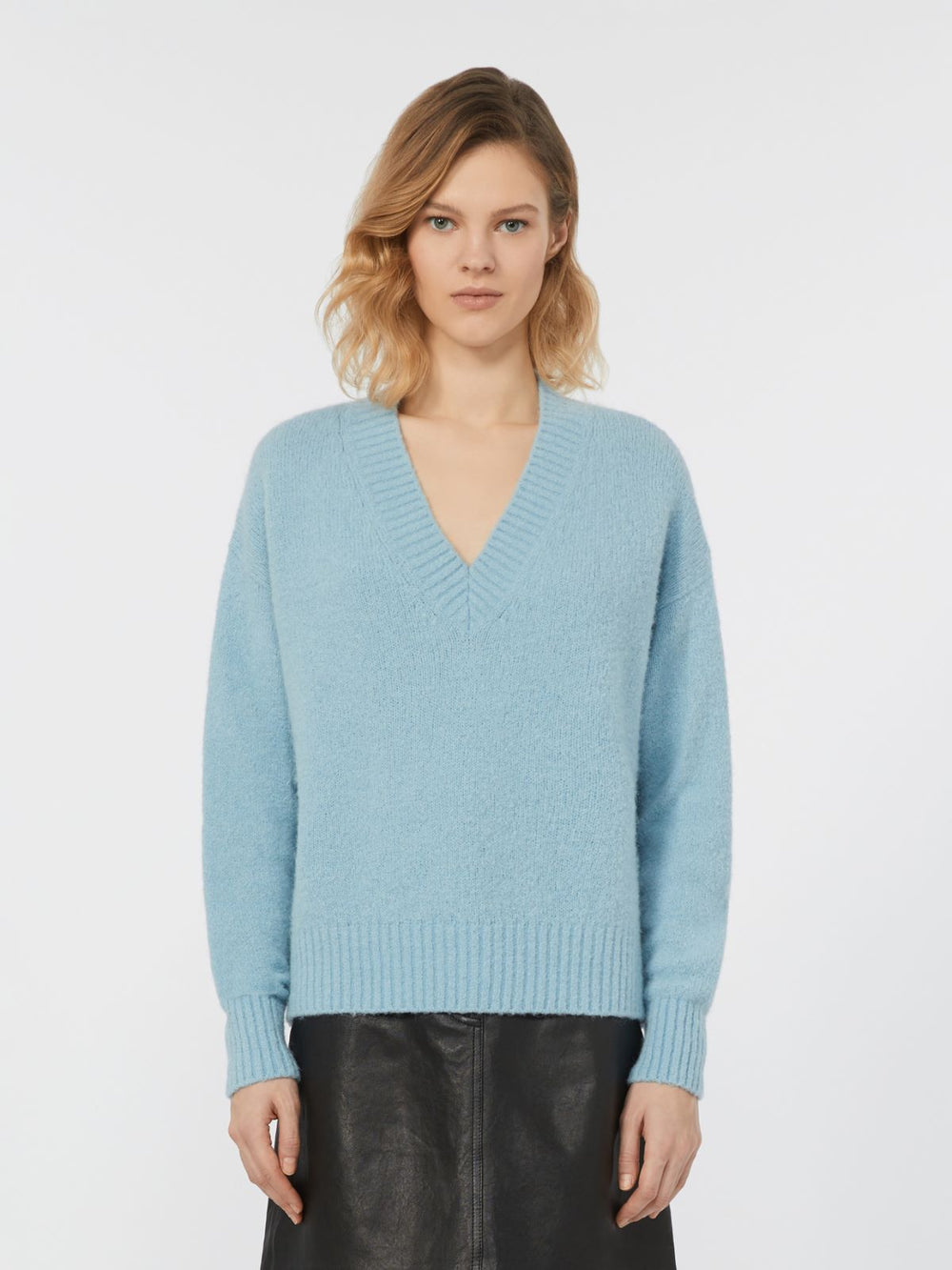 Alpaca and cotton V-neck jumper - Light blue