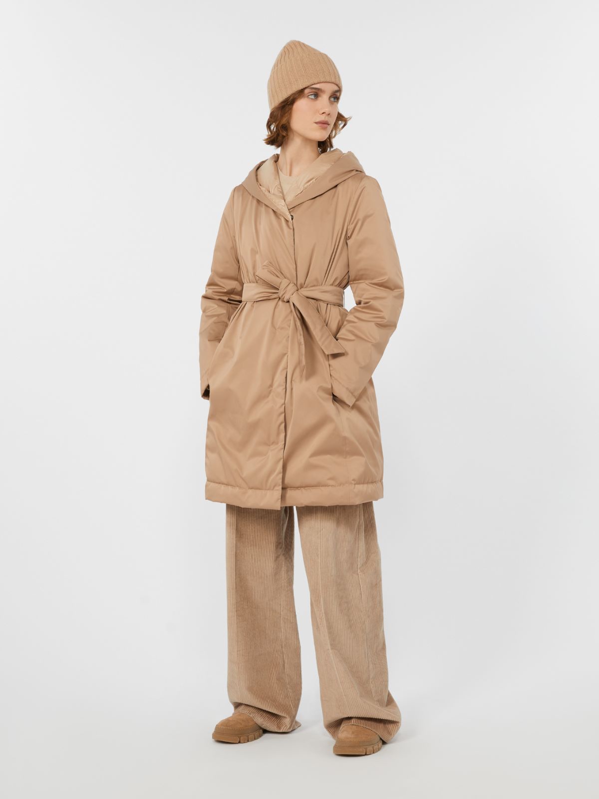 Reversible down jacket in water-repellent fabric - Biscuit