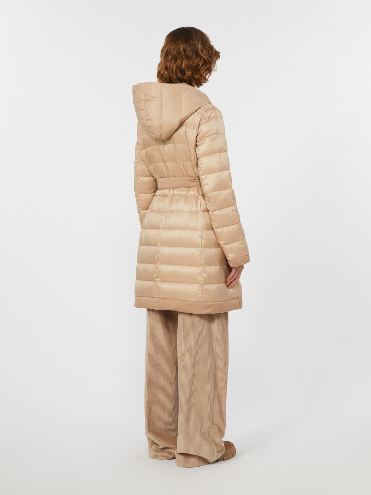 Reversible down jacket in water-repellent fabric - Biscuit