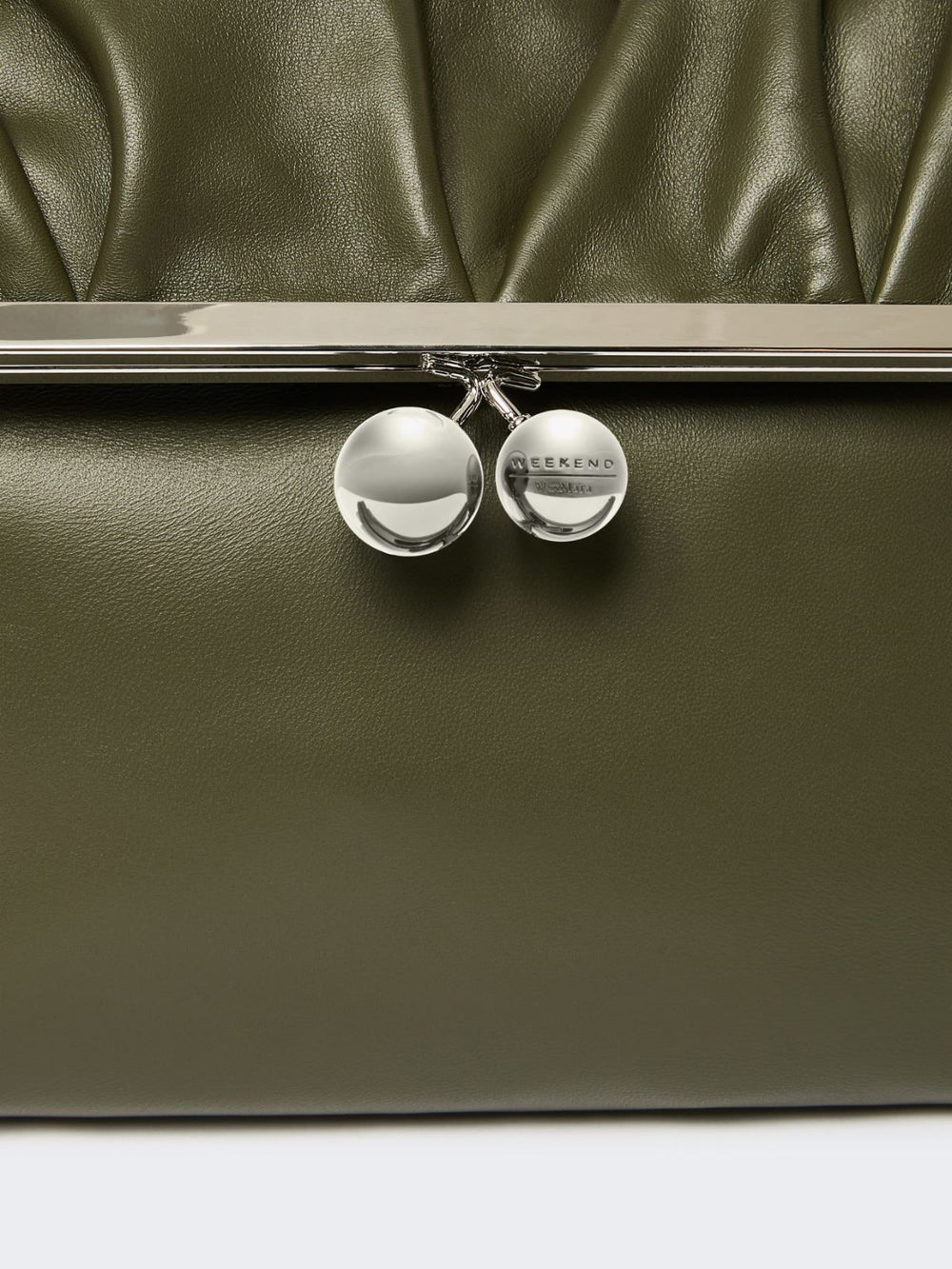 Shiny Nappa leather envelope Pasticcino Bag - Dark green