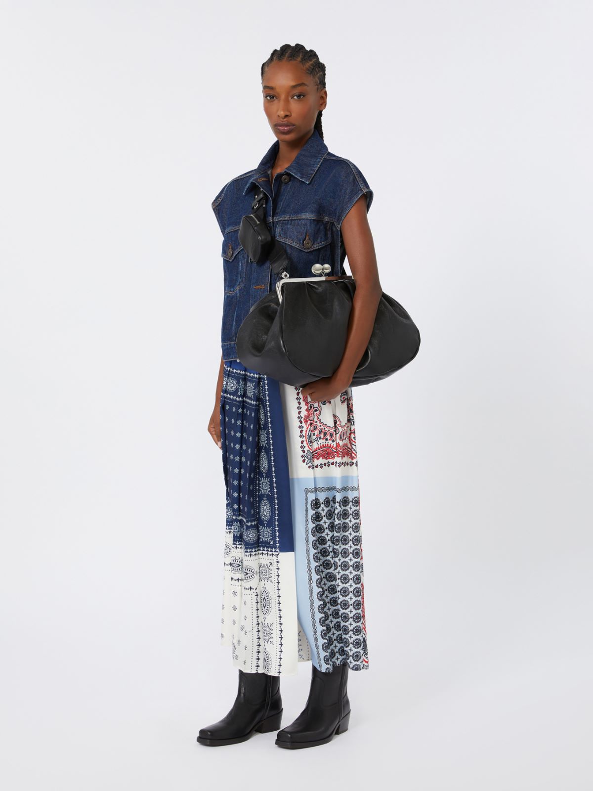 Large leather Pasticcino Bag - Black