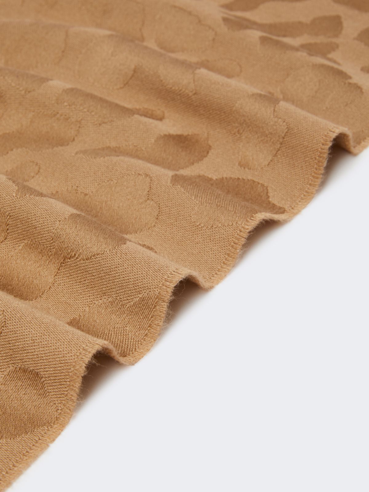 Jacquard wool stole - Beige