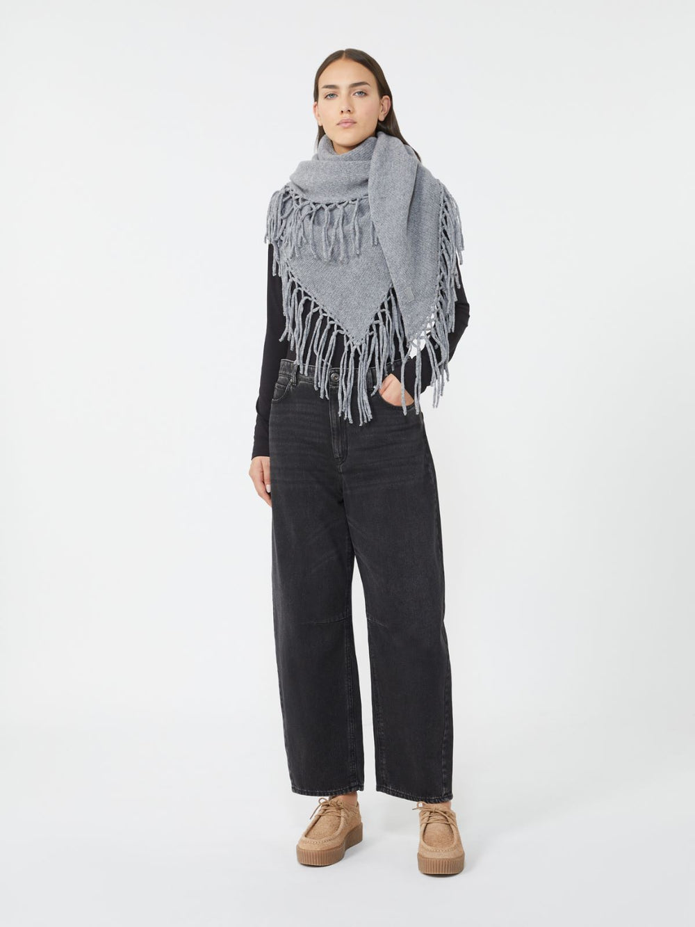 Wool shawl with fringes - Medium grey
