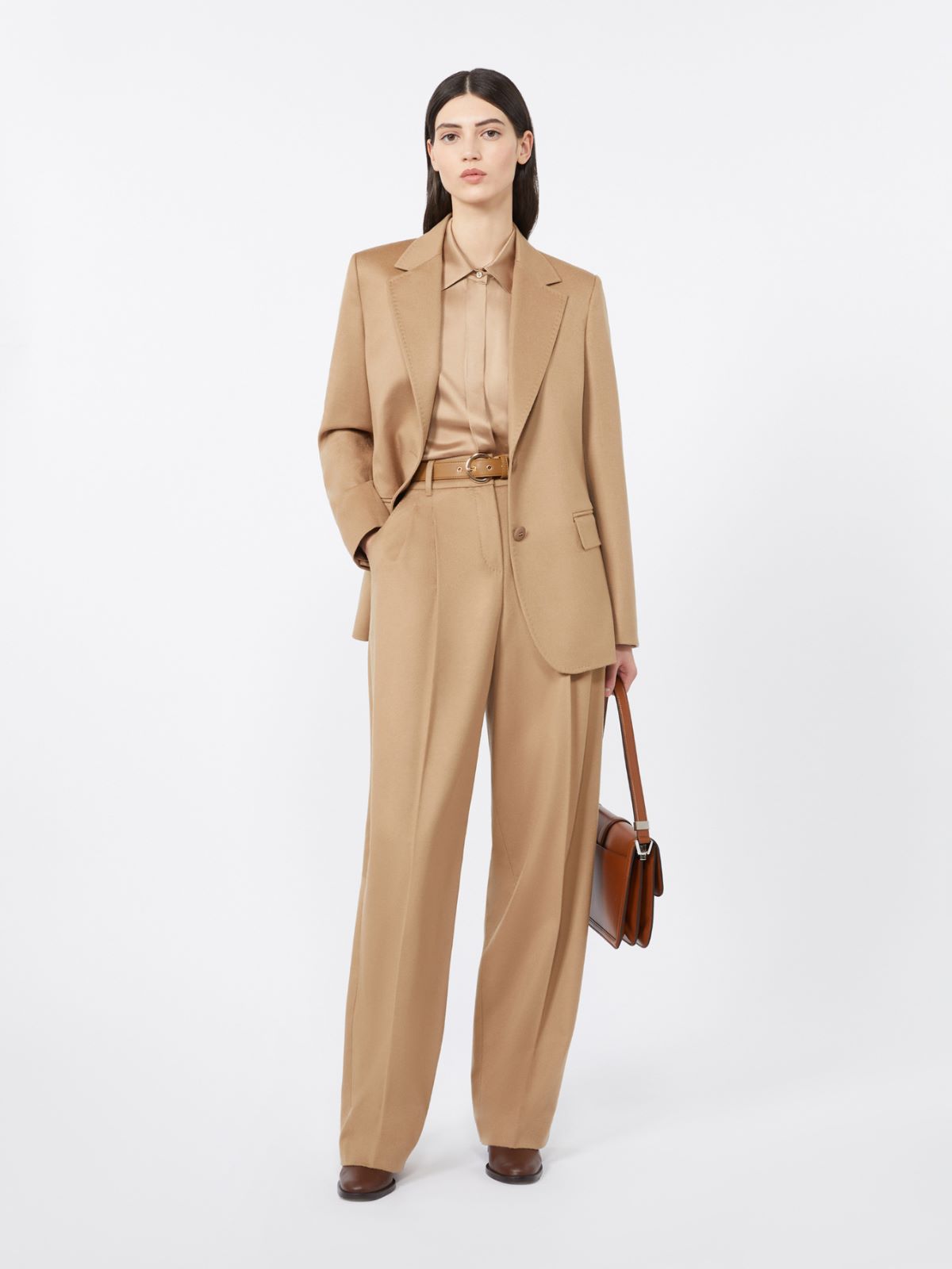 Flowing pure wool trousers - Camel